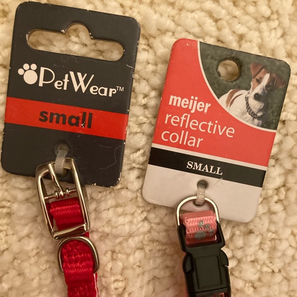 NWT 2 DOG COLLARS RHINESTONE BLING RED PAW PRINT PINK - Picture 5 of 7